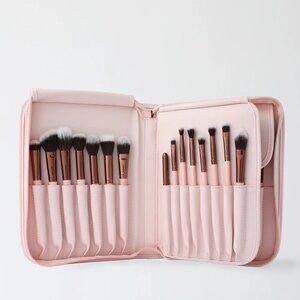 Luxie 30 Piece Brush Set - Rose Gold (New)